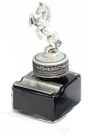 Clm19 inktpot met oplegger paard