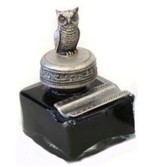 Clm19 inktpot met oplegger uil