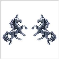 Zilveren oorstekers eenhoorn 8x7 mm 8435